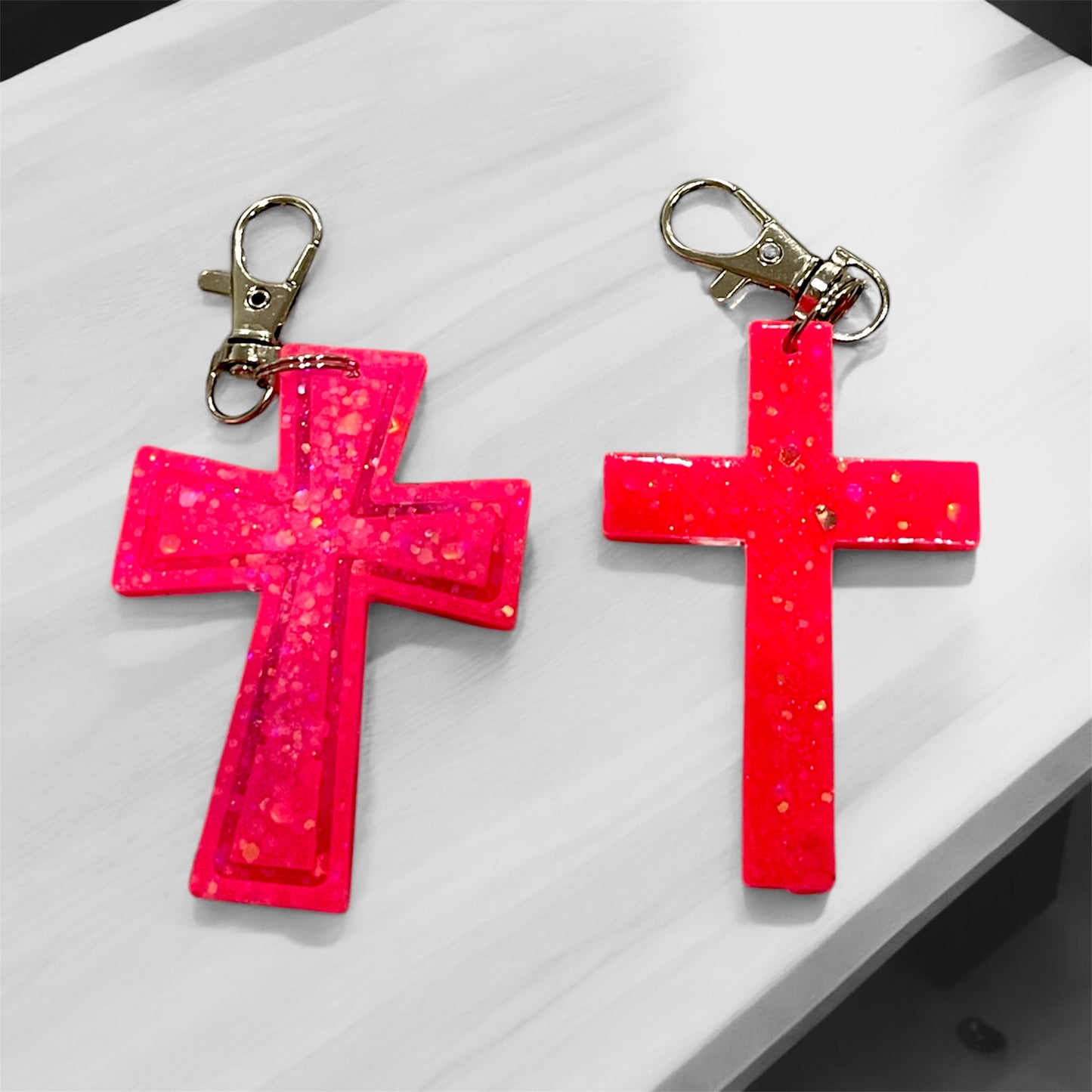 Handmade Glow in the Dark Cross Keychain | Faith Hope Love Resin Cross | Christian Gift | Religious Jewelry | Luminous Prayer Keychain