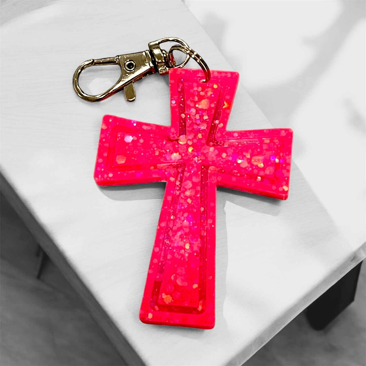 Handmade Glow in the Dark Cross Keychain | Faith Hope Love Resin Cross | Christian Gift | Religious Jewelry | Luminous Prayer Keychain