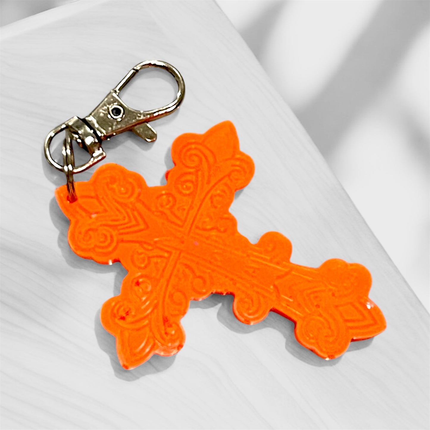 Handmade Glow in the Dark Cross Keychain | Faith Hope Love Resin Cross | Christian Gift | Religious Jewelry | Luminous Prayer Keychain