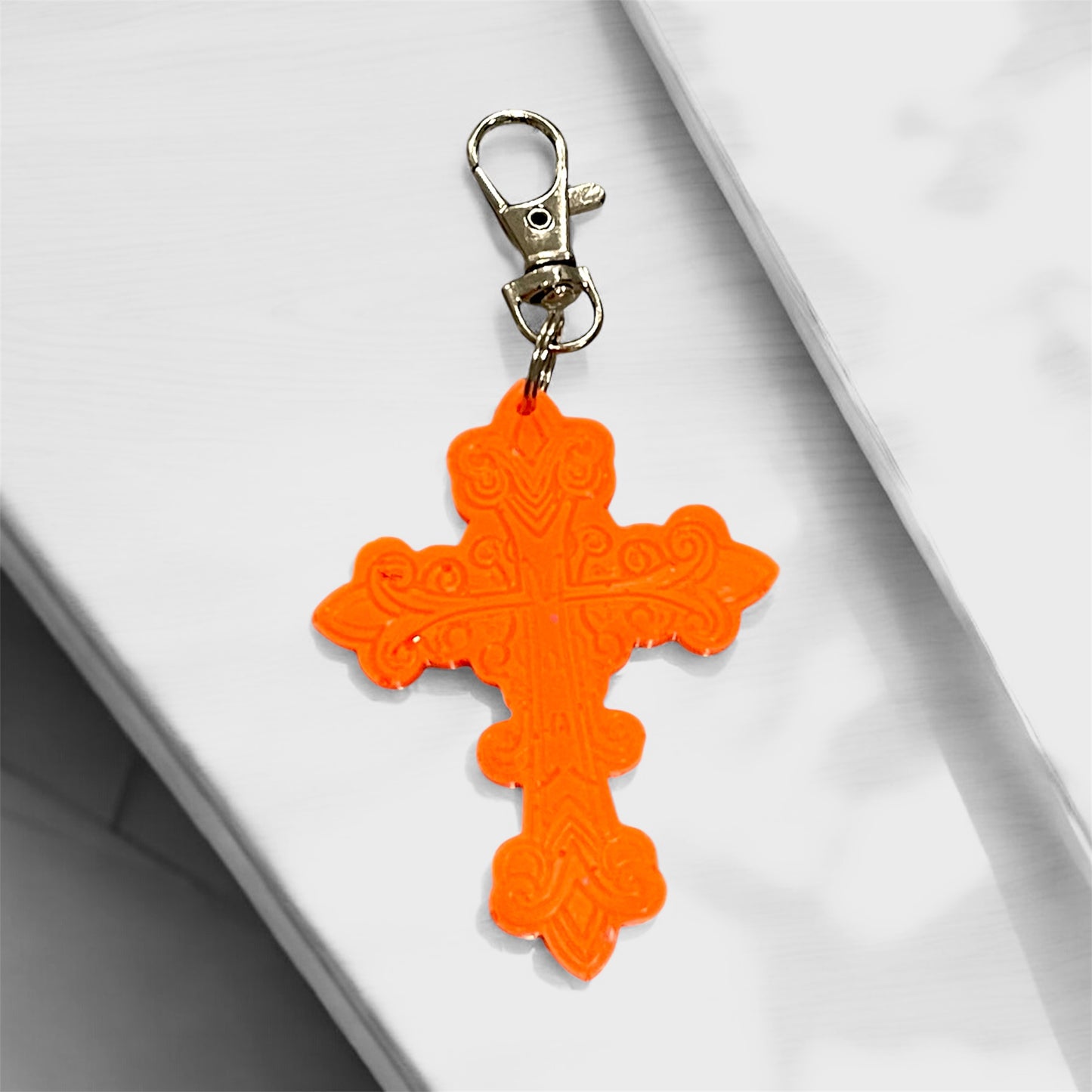 Handmade Glow in the Dark Cross Keychain | Faith Hope Love Resin Cross | Christian Gift | Religious Jewelry | Luminous Prayer Keychain